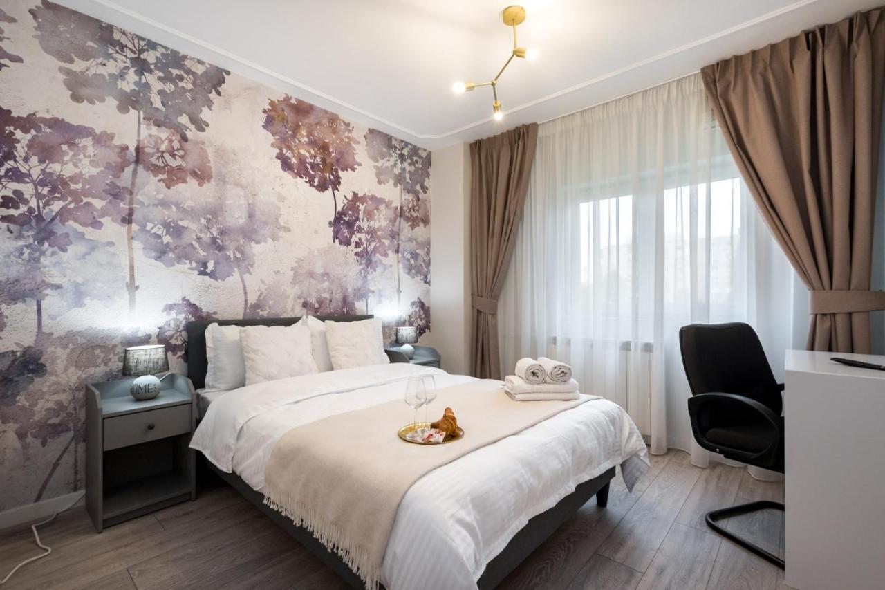 Felicity Apartment By The Park Бухарест Екстер'єр фото