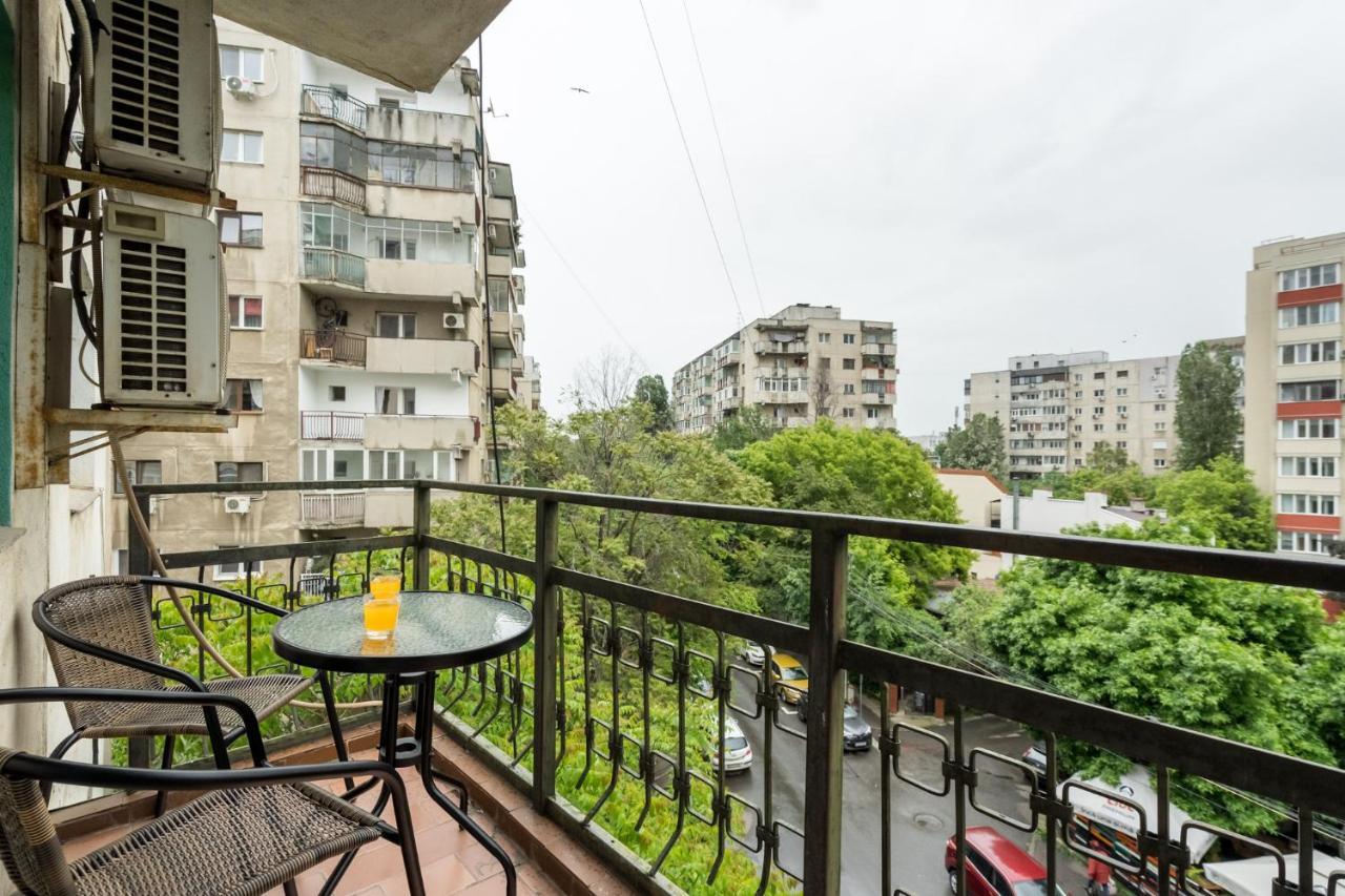 Felicity Apartment By The Park Бухарест Екстер'єр фото