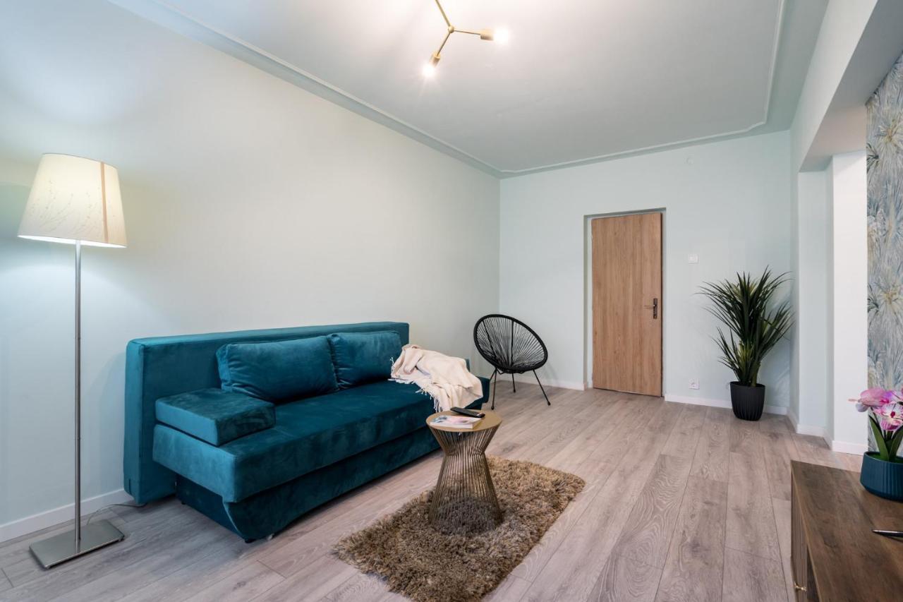 Felicity Apartment By The Park Бухарест Екстер'єр фото