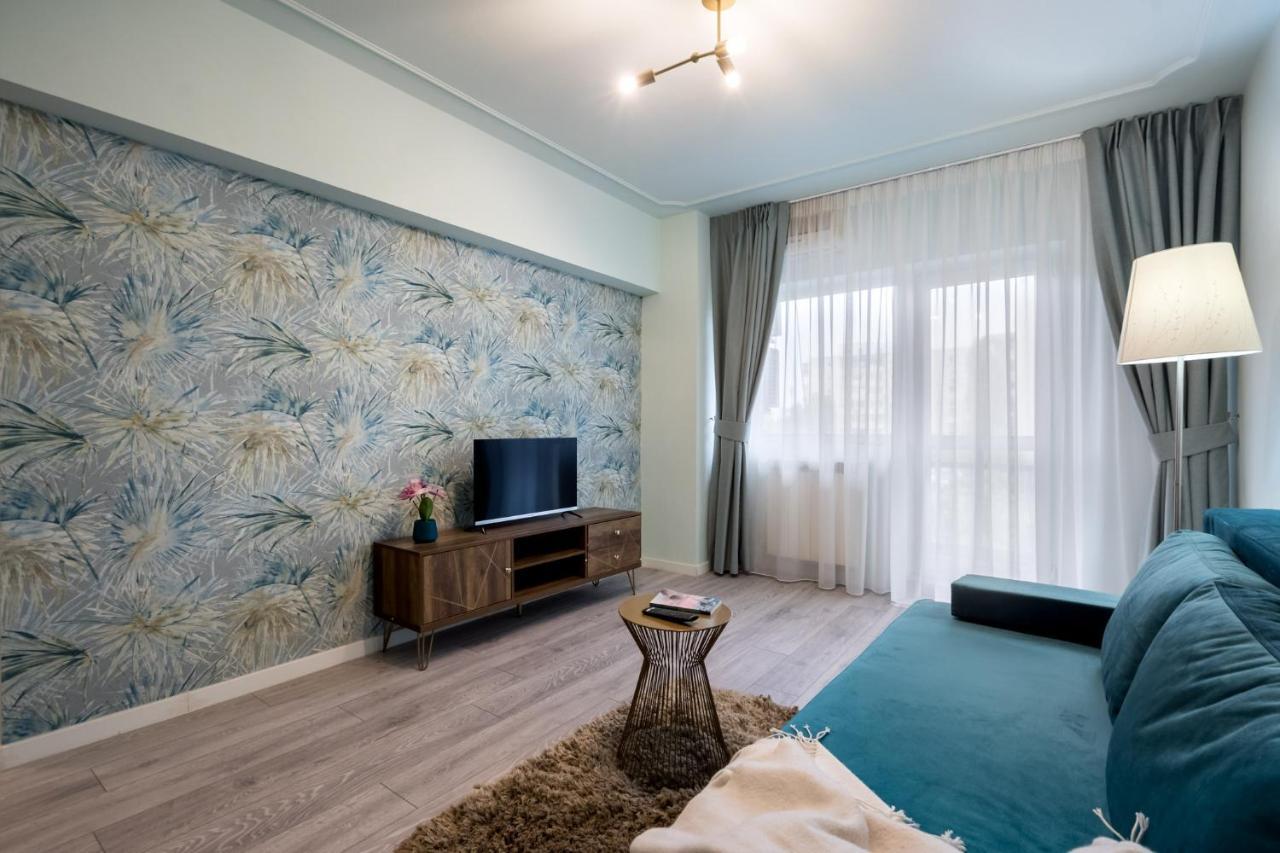 Felicity Apartment By The Park Бухарест Екстер'єр фото